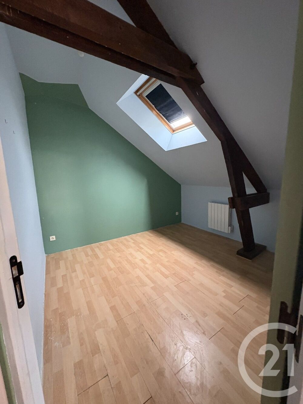 location Appartement - 4 pièce(s) - 57 m² Montdidier (80500)