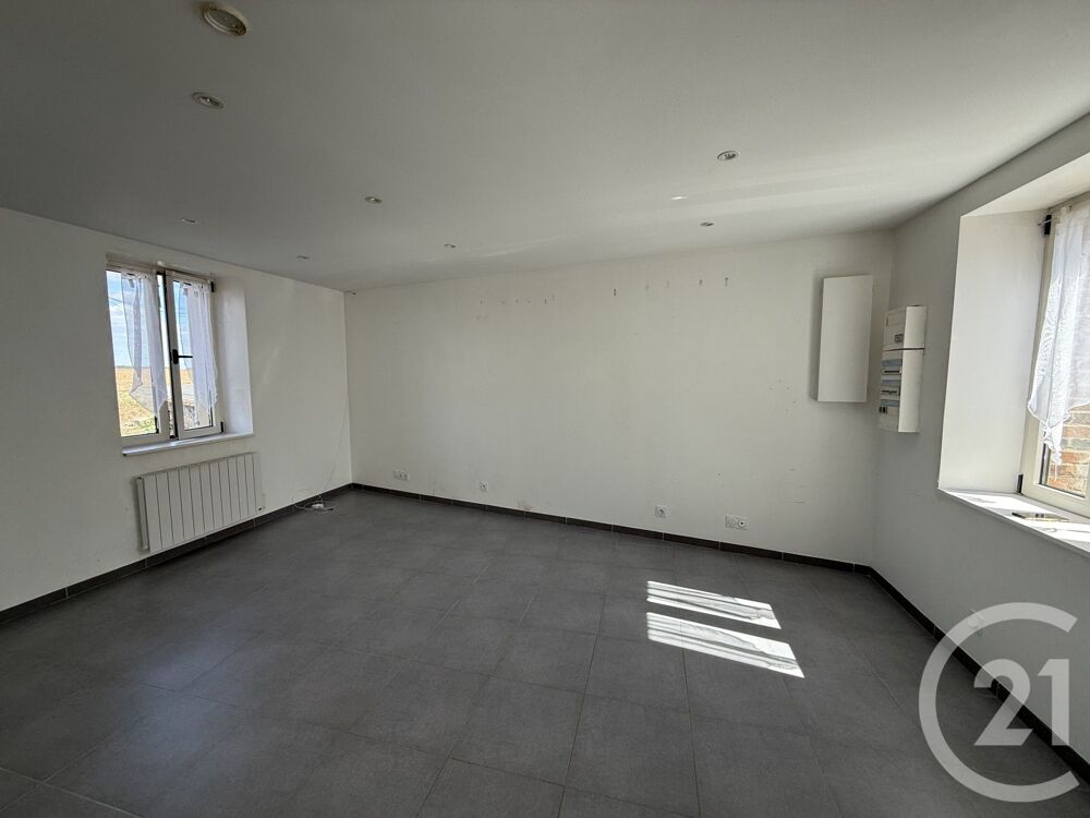 location Appartement - 4 pièce(s) - 74 m² Égreville (77620)