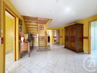  Maison à vendre 8 pièces 216 m²
