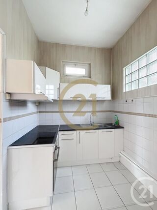  Appartement à louer 3 pièces 60 m²