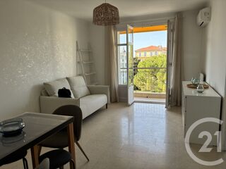  Appartement � louer 3 pi�ces 55 m� Nice