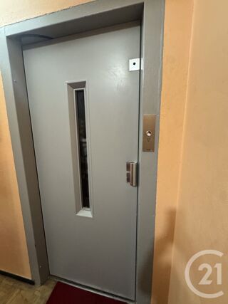 vente Appartement - 4 pièce(s) - 80 m² Saint-Quentin (02100)