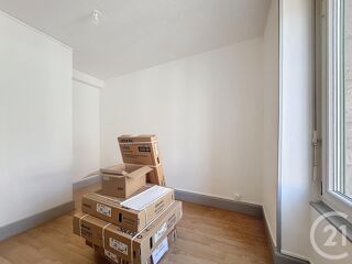  Appartement à louer 3 pièces 57 m²