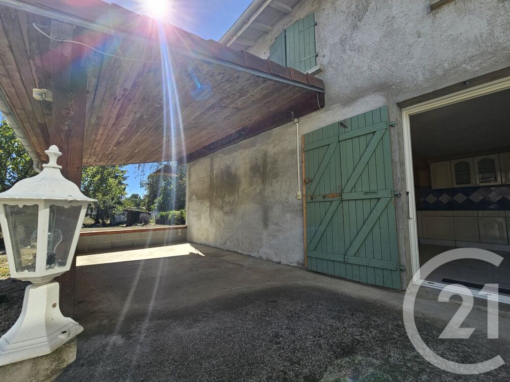 Au c½ur de Trie-sur-Baïse, venez découvrir cette maison ....
