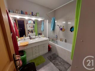  Appartement � vendre 3 pi�ces 64 m�