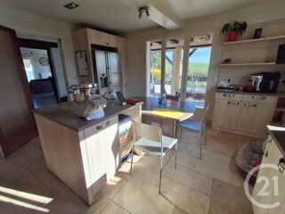  Maison à vendre 8 pièces 266 m²
