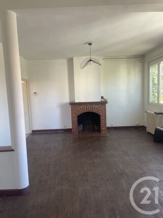  Maison à louer 3 pièces 110 m²