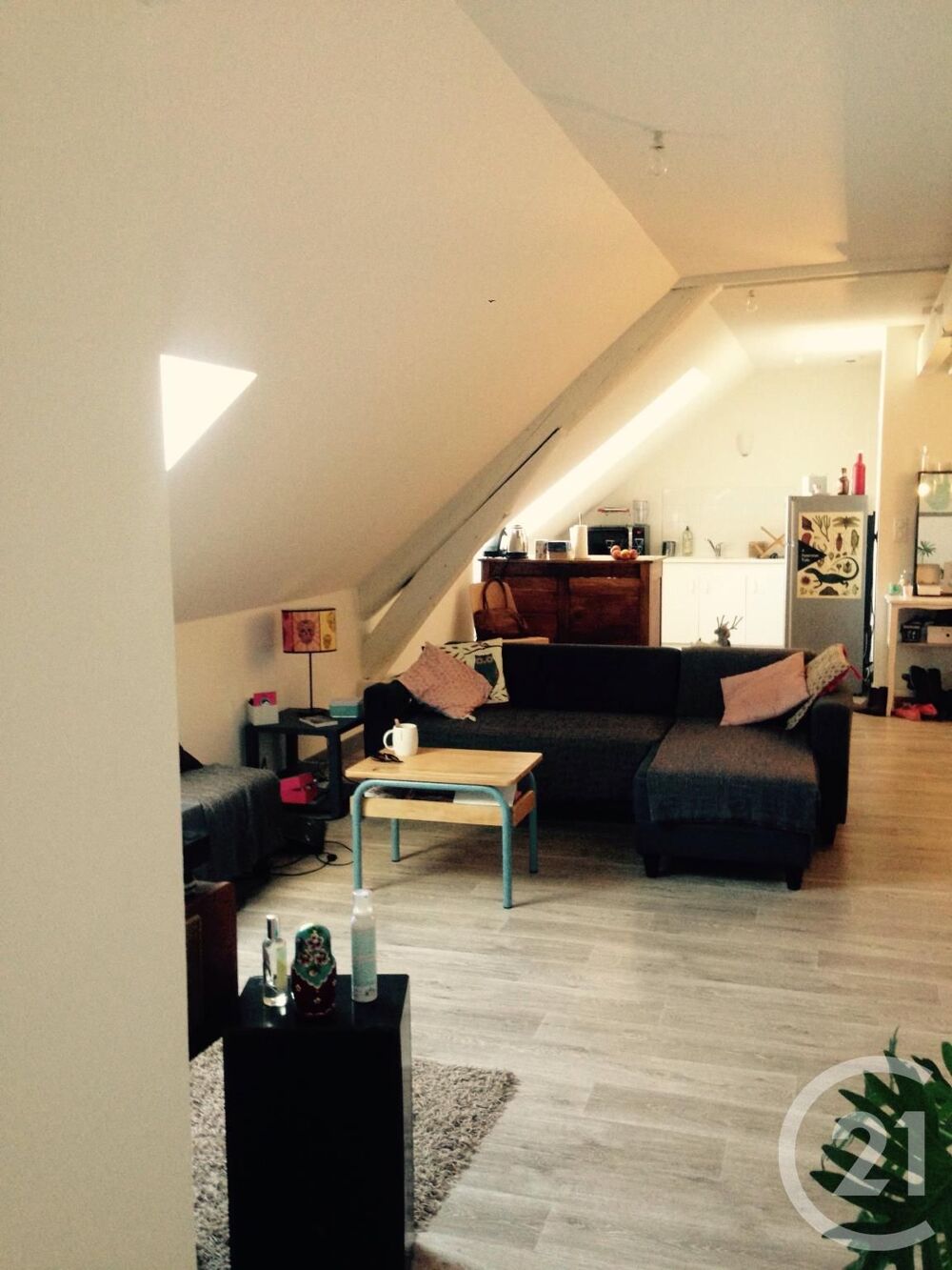 CENTURY 21 CHAPRAIS IMMOBILIER à Besancon vous propose, ....