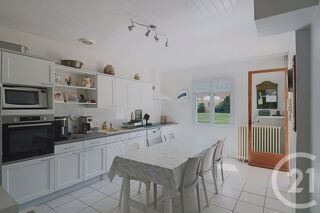  Maison à vendre 6 pièces 210 m²