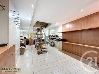  Immeuble à vendre 210 m²