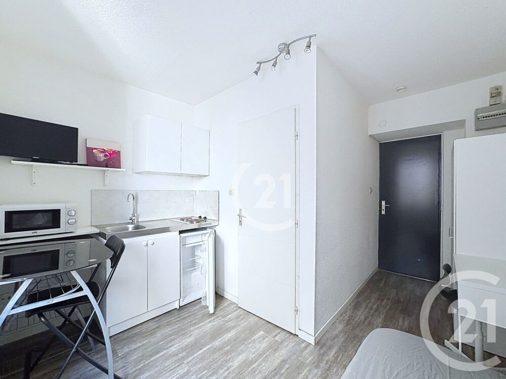 Century 21 agence du théâtre, vous propose à la vente à ....