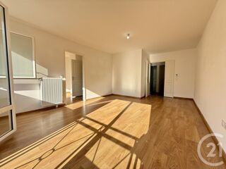  Appartement � vendre 4 pi�ces 79 m� Fontainebleau