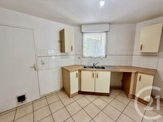  Maison à louer 4 pièces 83 m²