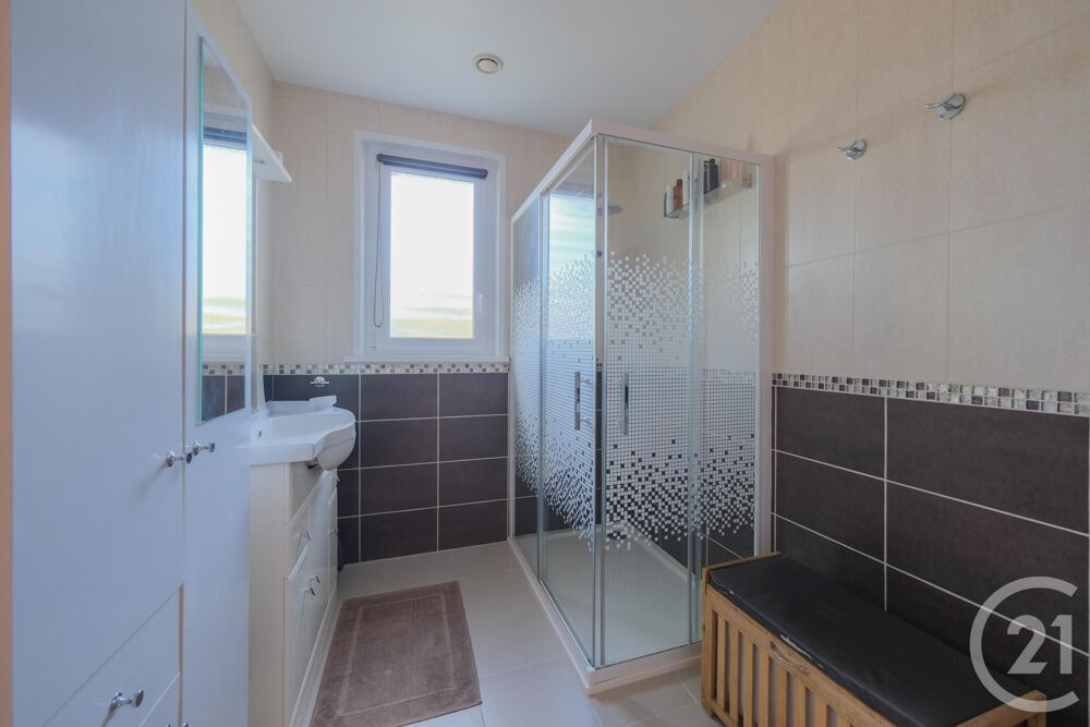 vente Maison - 6 pièce(s) - 119 m² Saint-Germain-le-Gaillard (50340)