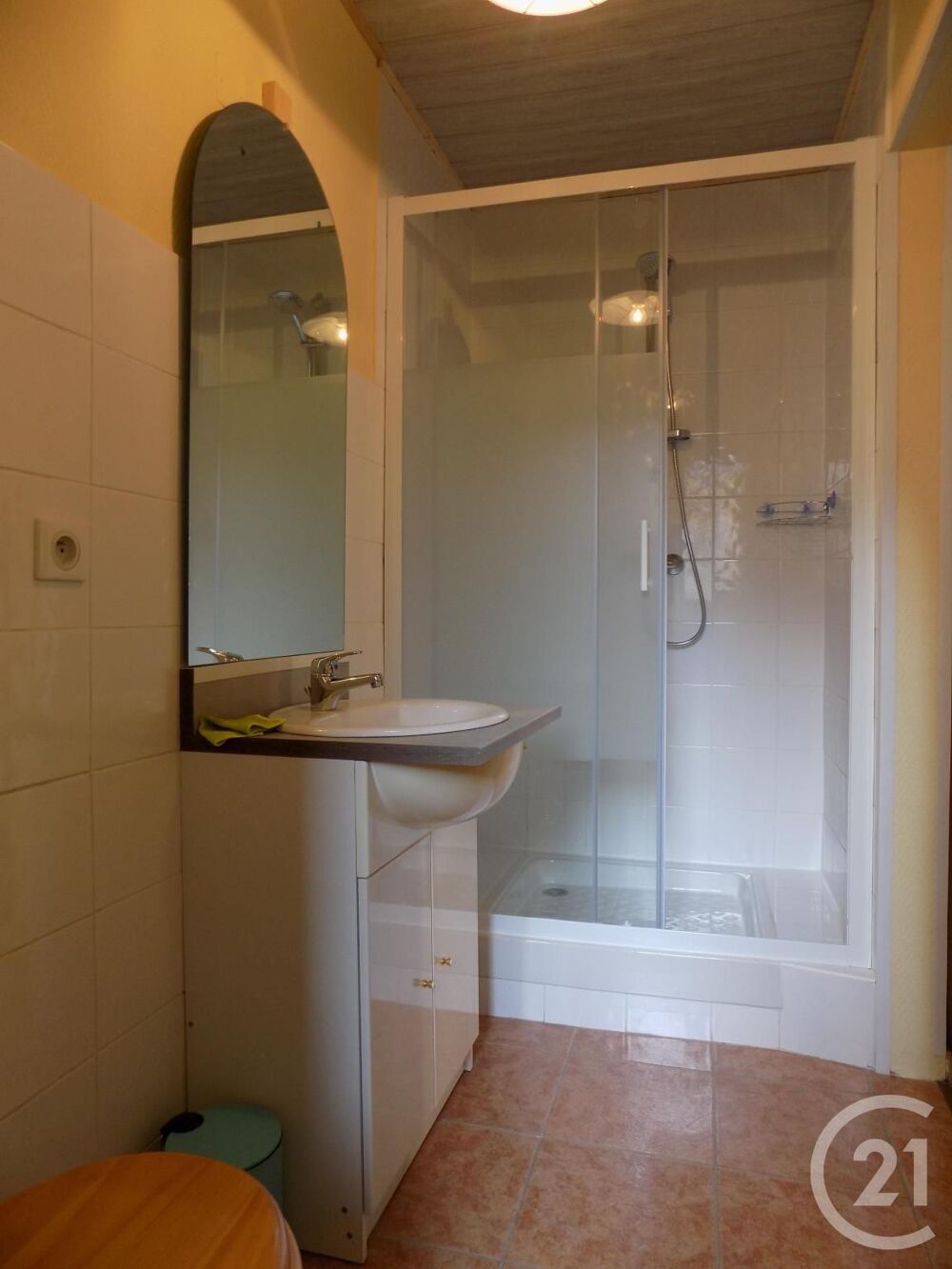 location Appartement - 3 pièce(s) - 50 m² Bagnols-sur-Cèze (30200)