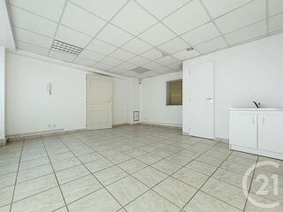  Appartement à louer 2 pièces 52 m²