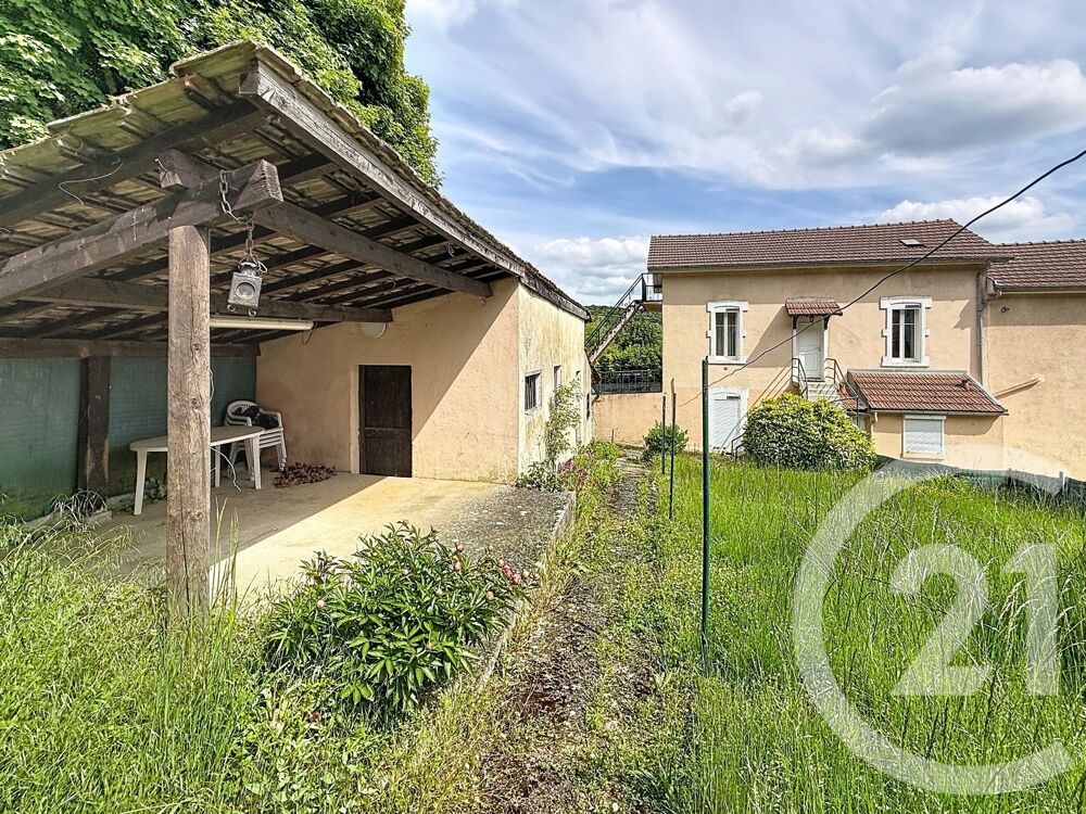 CHAVIGNY, Maison - Immeuble avec grand jardin et garages....