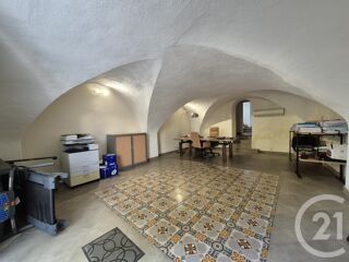 vente Maison - 8 pièce(s) - 384 m² Usclas-d'Hérault (34230)