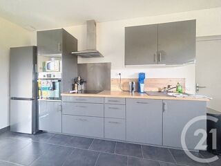  Maison à louer 4 pièces 83 m²