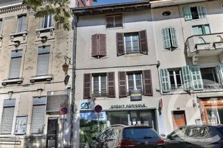  Appartement  vendre 6 pices 304 m