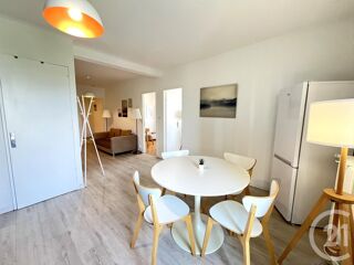  Appartement à louer 3 pièces 64 m²