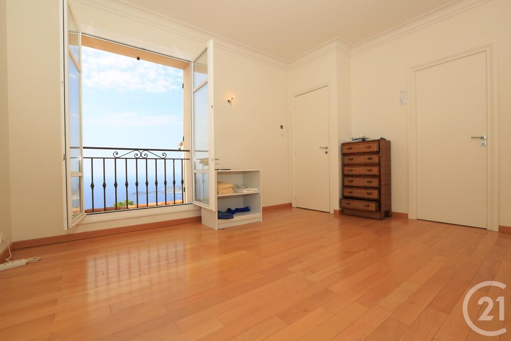 � vendre  Maison �ze (06360)