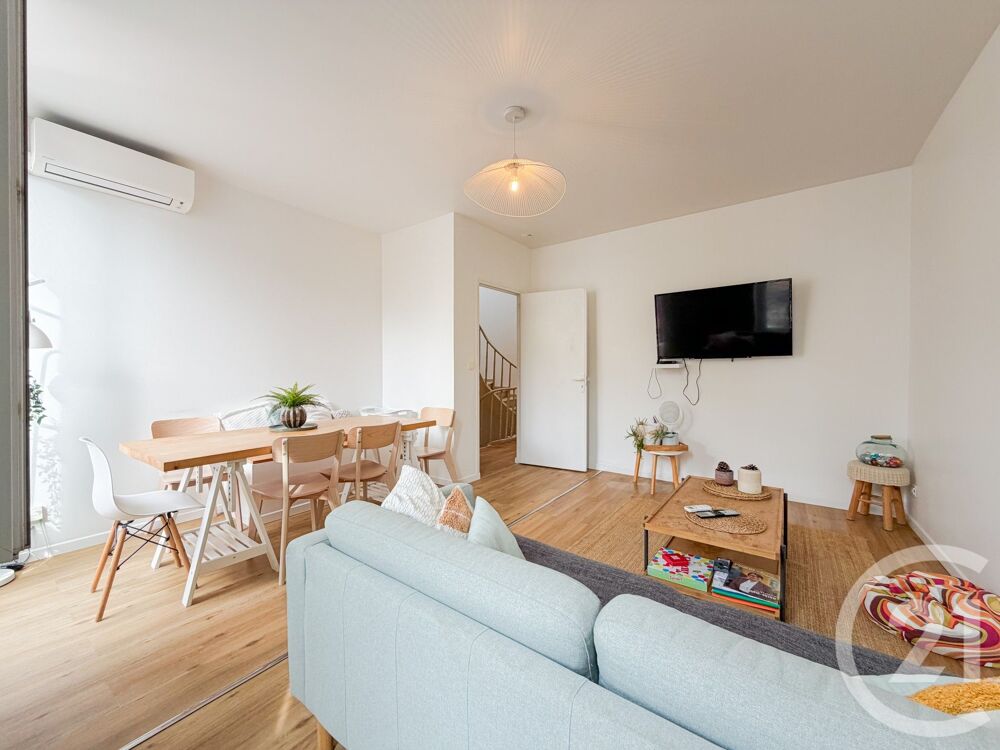 Une maison qui a déjà une histoire et qui n'attend plus ....