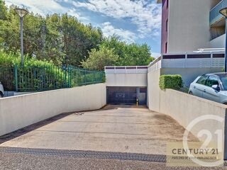  Parking / Garage � vendre 12 m�