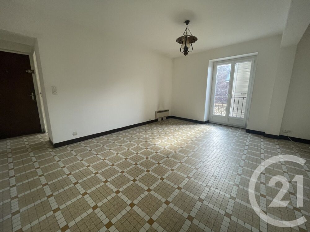 Appartement F3 2 chambres Centre de ChâteauLandon Cal....