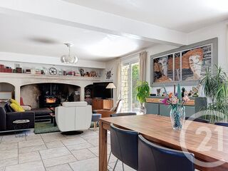  Maison � vendre 9 pi�ces 364 m�