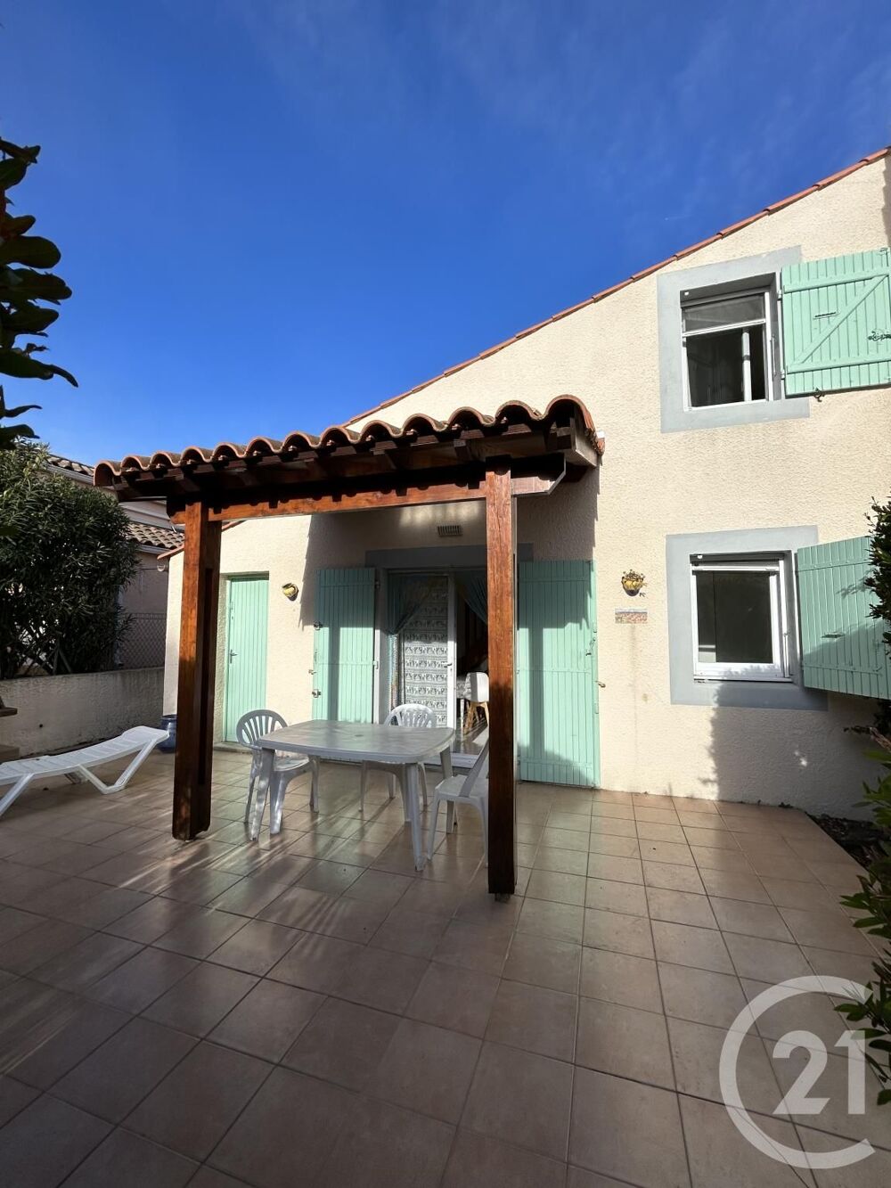 LOCATION SAISONNIERE Situé résidence le Domaine des ....