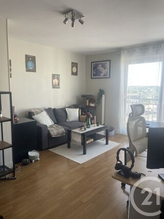 Appartement � louer 2 pi�ces 44 m� Joue les tours