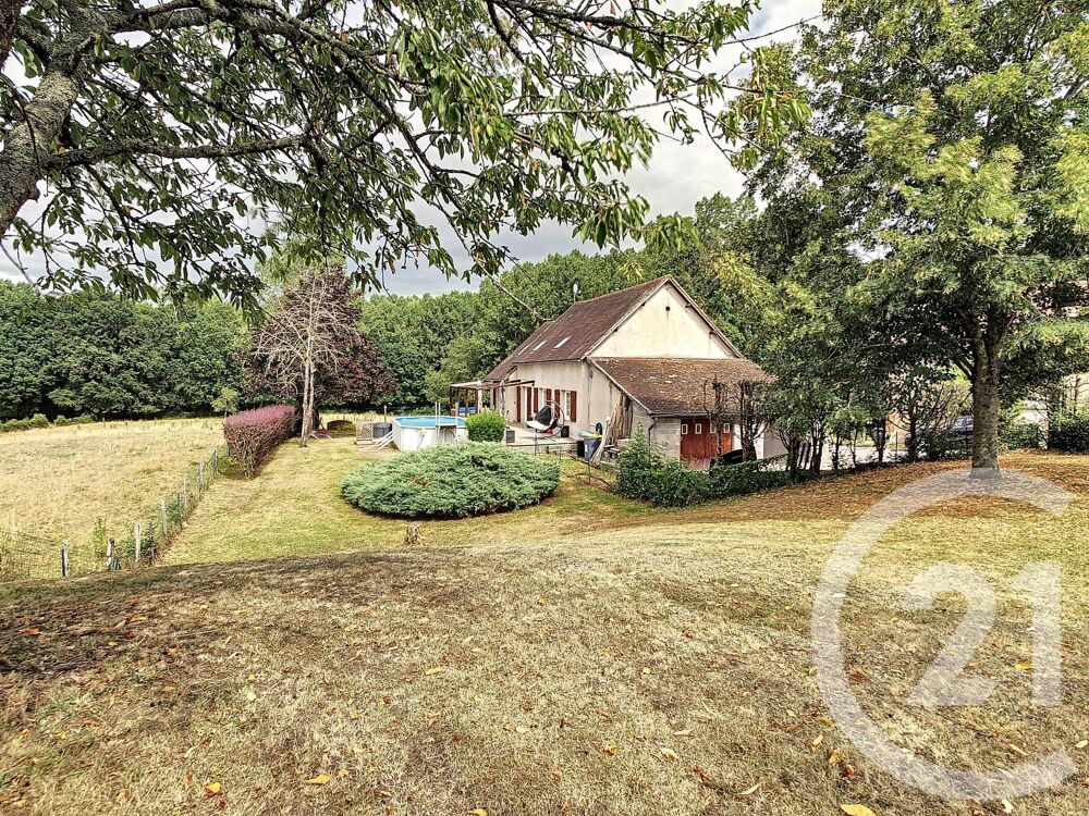 vente Maison - 8 pi�ce(s) - 226 m� Verneuil-en-Bourbonnais (03500)