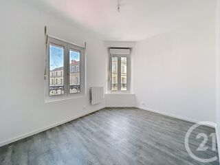  Appartement à louer 2 pièces 37 m²