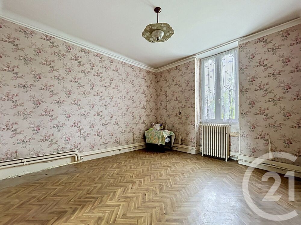 vente Maison - 5 pièce(s) - 133 m² Saint-Pourçain-sur-Sioule (03500)