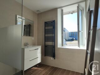  Maison à louer 5 pièces 93 m²