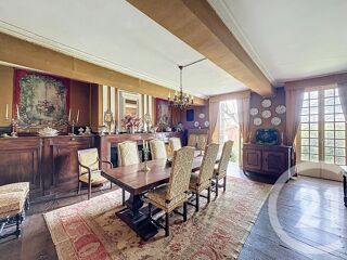  Maison  vendre 15 + pices 699 m