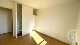  Appartement à louer 2 pièces 48 m²