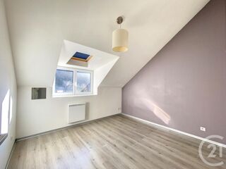  Appartement à louer 3 pièces 65 m²