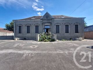 vente Maison - 6 pièce(s) - 250 m² Honnechy (59980)