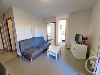  Appartement à louer 3 pièces 42 m²