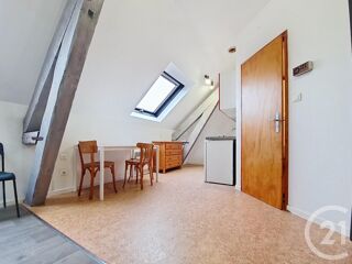  Appartement à louer 1 pièce 25 m²