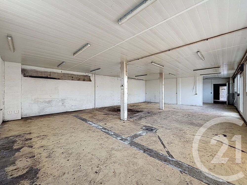 vente Parking / Garage - 190 m² Vieux-Charmont (25600)