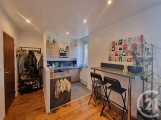  Appartement à louer 3 pièces 46 m²