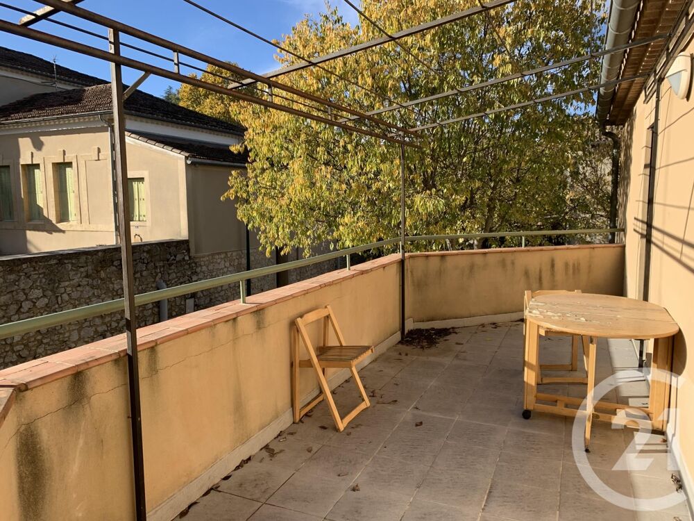 location Appartement - 4 pièce(s) - 92 m² Verfeuil (30630)