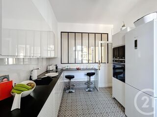  Appartement  vendre 4 pices 125 m