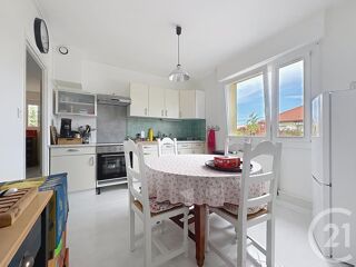  Appartement à louer 2 pièces 61 m²