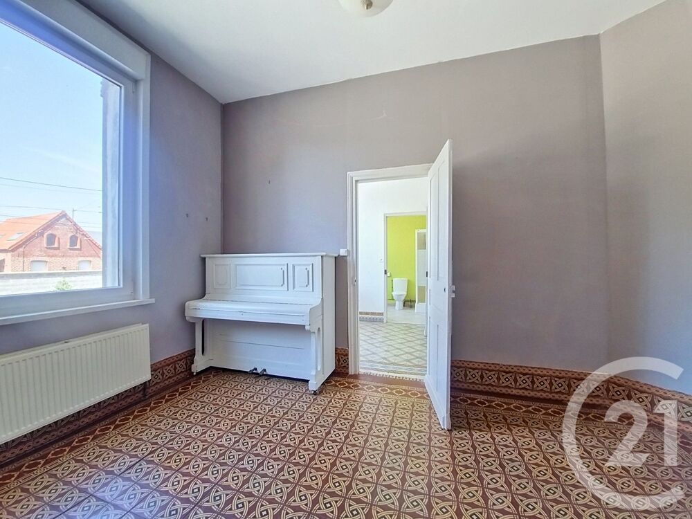 vente Maison - 6 pièce(s) - 250 m² Honnechy (59980)