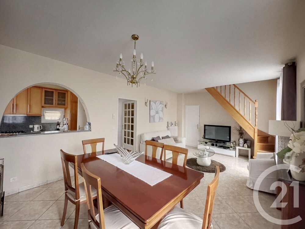 Maison 7 pièces 137 m² · à Le Blanc Mesnil · 137 m² · 437 000 €