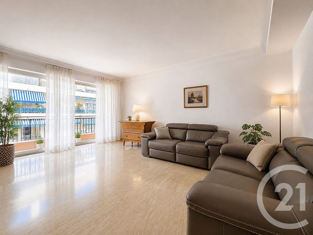 vente Appartement - 3 pièce(s) - 71 m² Antibes (06600)